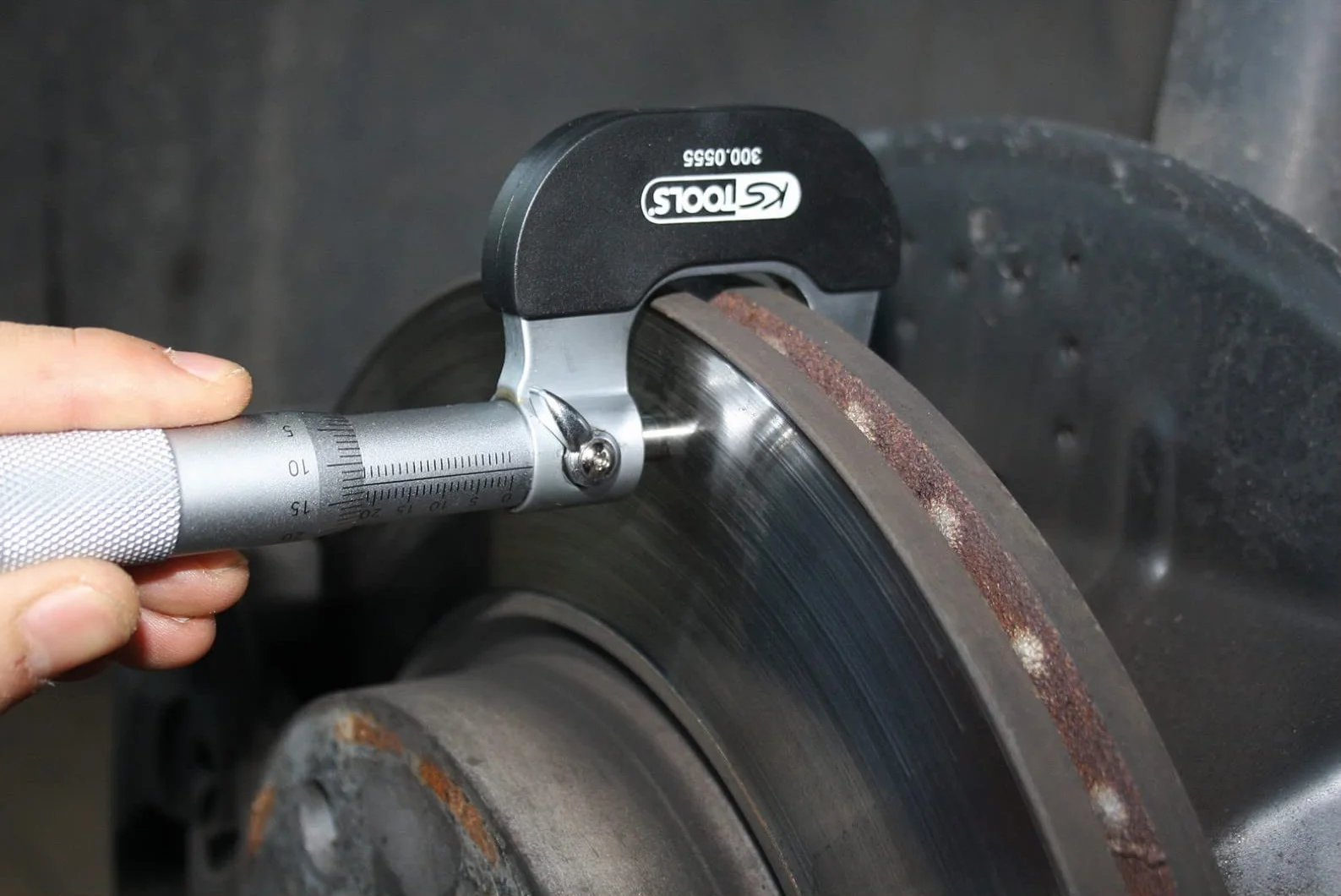 KS TOOLS 300.0555 Micromètre 0-25 mm